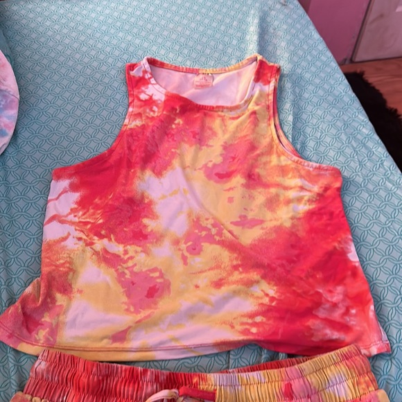 tie dye matching outfit $10 each - Picture 3 of 8